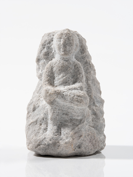 ‘불상’, 1960년대, 화강석, 13×8×9cm. 서울시립미술관 제공.