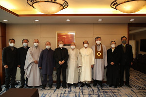 한국종교지도자협의회 단체 사진.